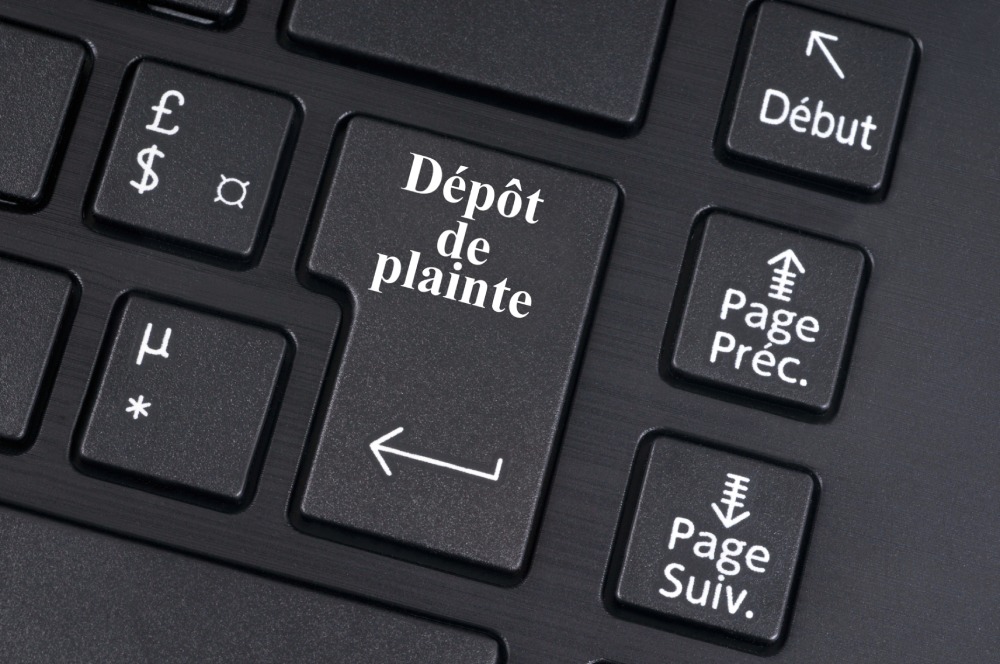 Plainte en ligne : dites adieu aux files d'attente, tout se passe désormais sur Internet !